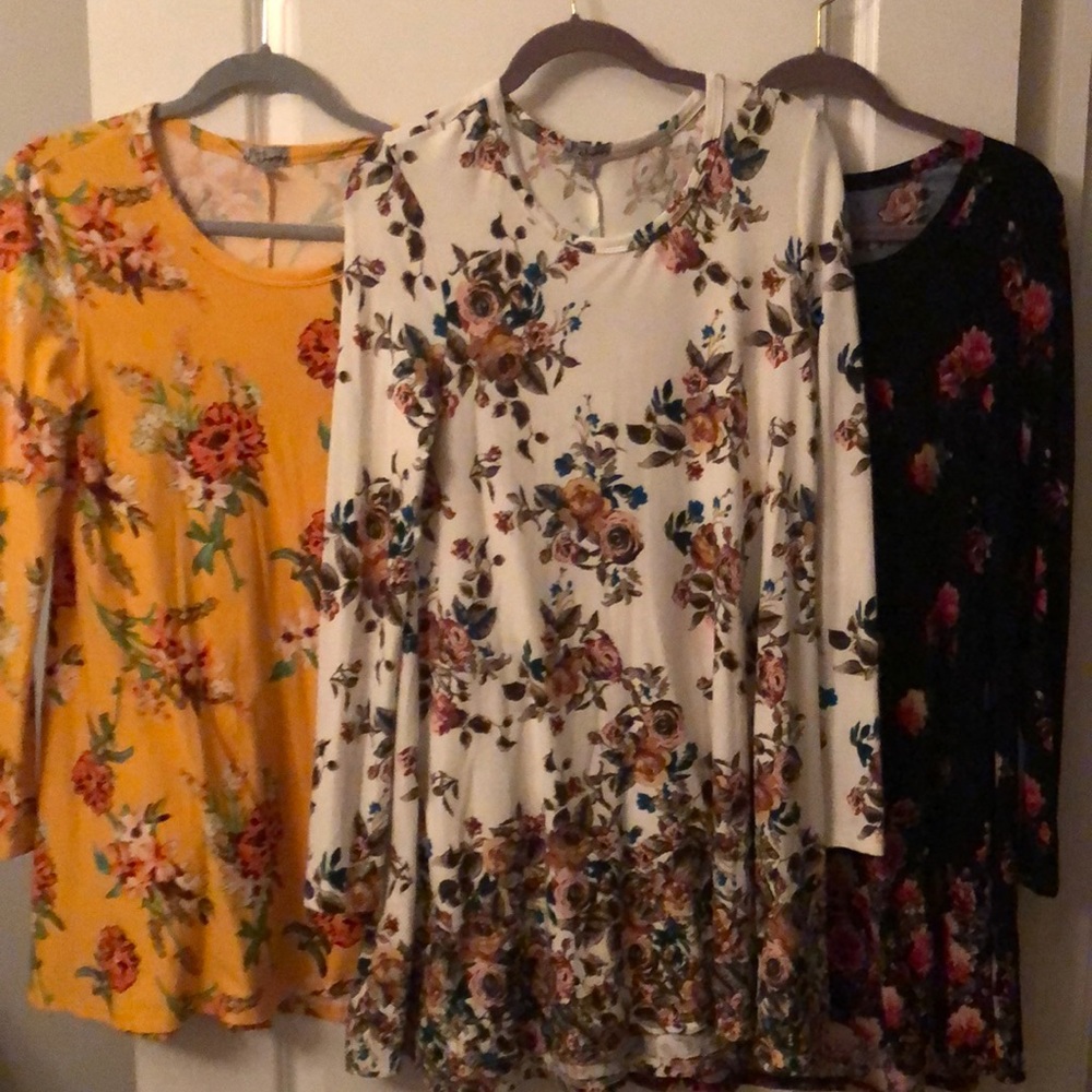 3 J forJustify dresses. Sz medium W/ a little bottom flare.Soft and comfortable